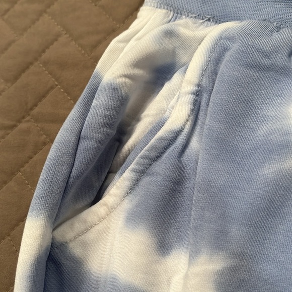 Mud Pie Bryant Blue Tie Dye Joggers/NWT/Medium - Picture 6 of 11